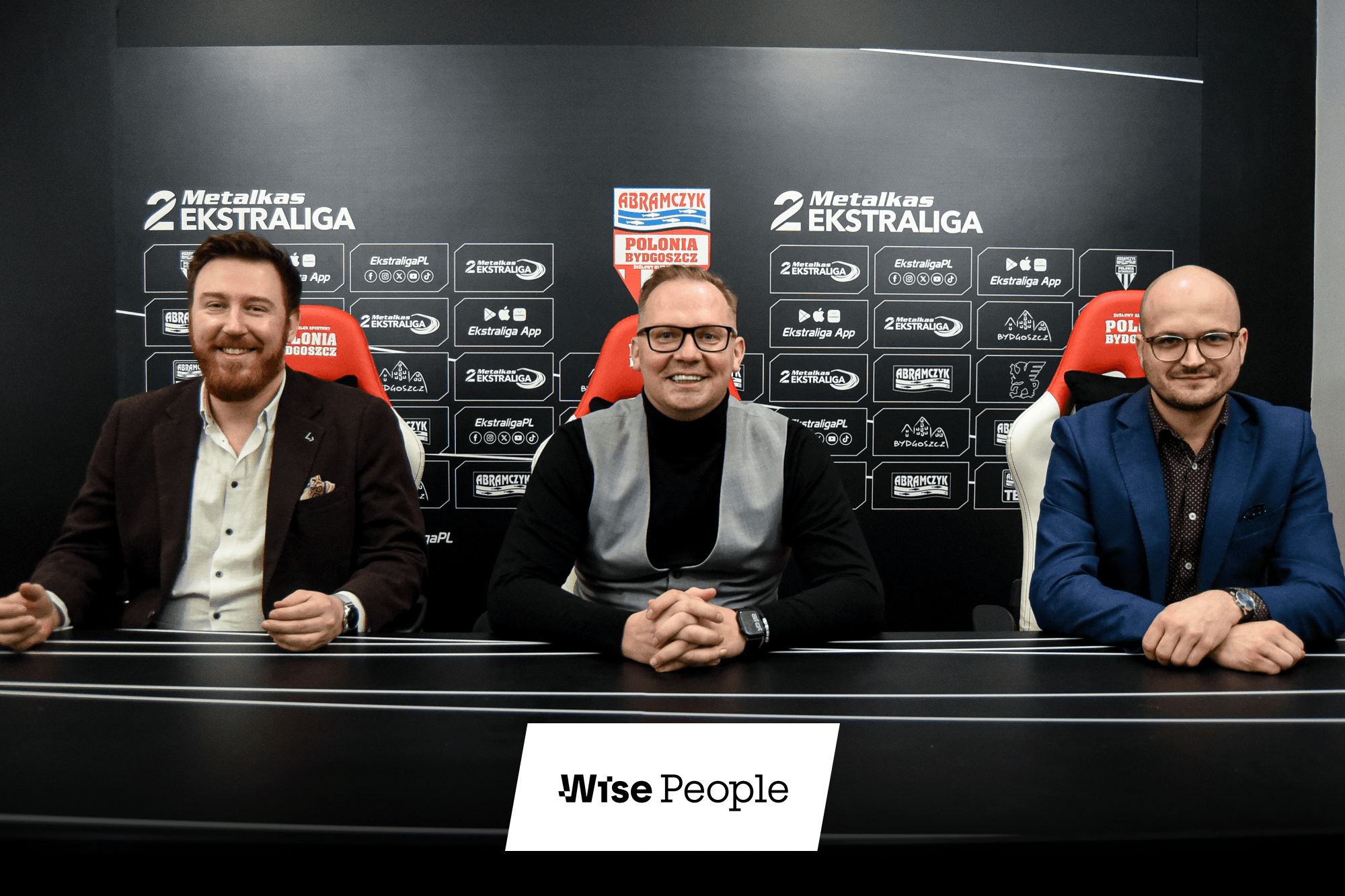 Robert Szarata, Przemysław Kanclerz, Franciszek Budzbon - podpisywanie umowy sponsoringowej Polonia Bydgoszcz & Wise People